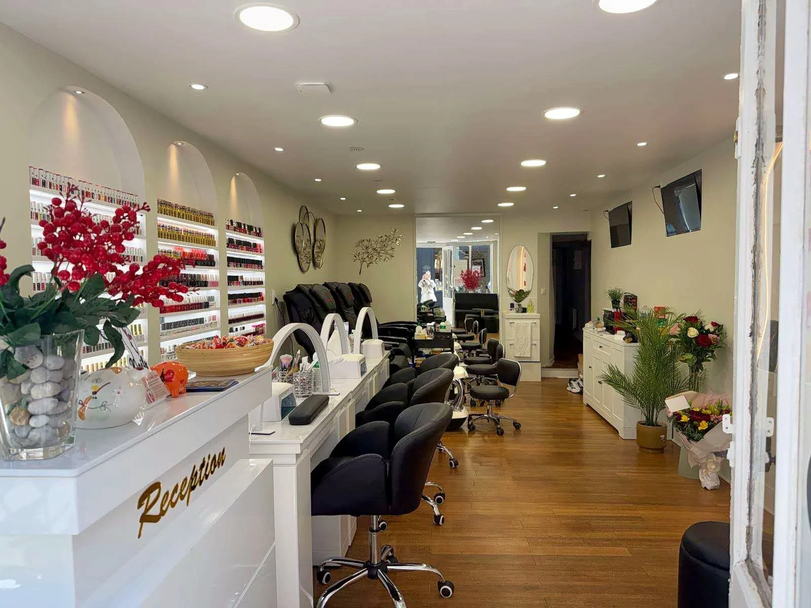 Accueil du salon Chic Nails Spa.
